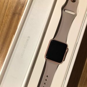 Series 1 Apple Watch rose gold